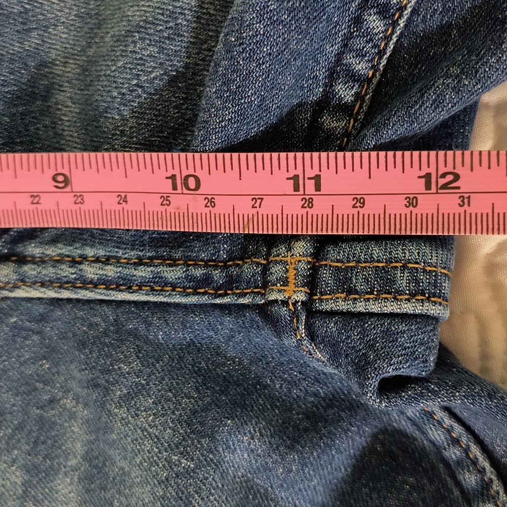 Calvin Klein Jeans High Rise Medium wash Denim Bermuda shorts size: w30 - Picture 11 of 13